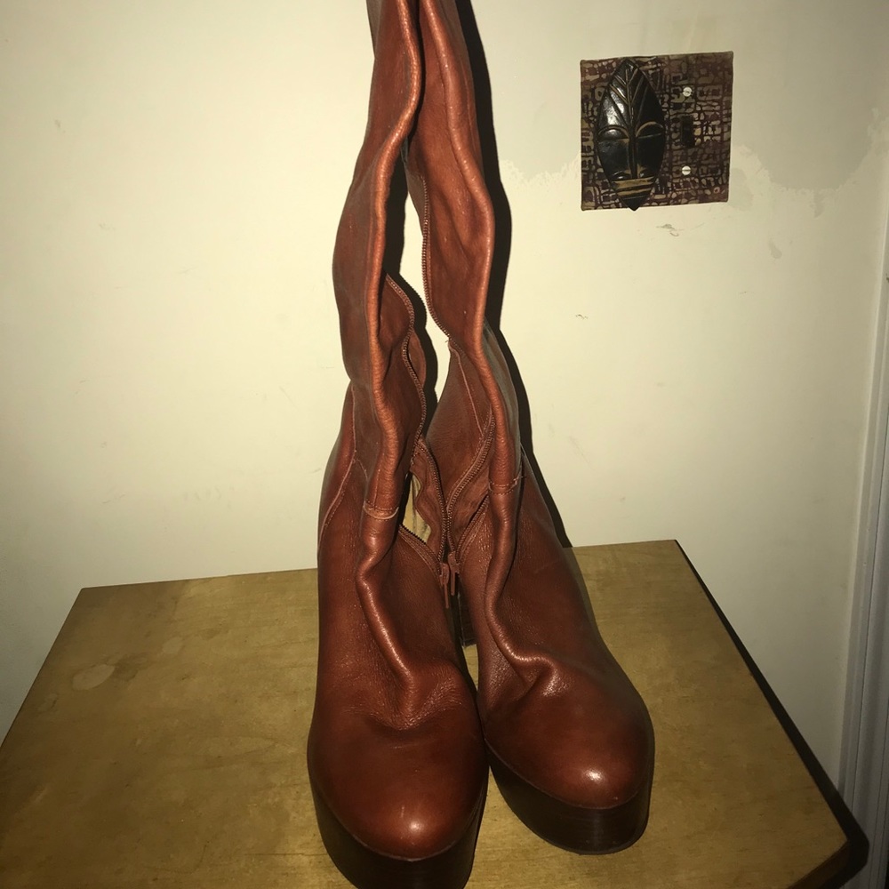 Platform boots